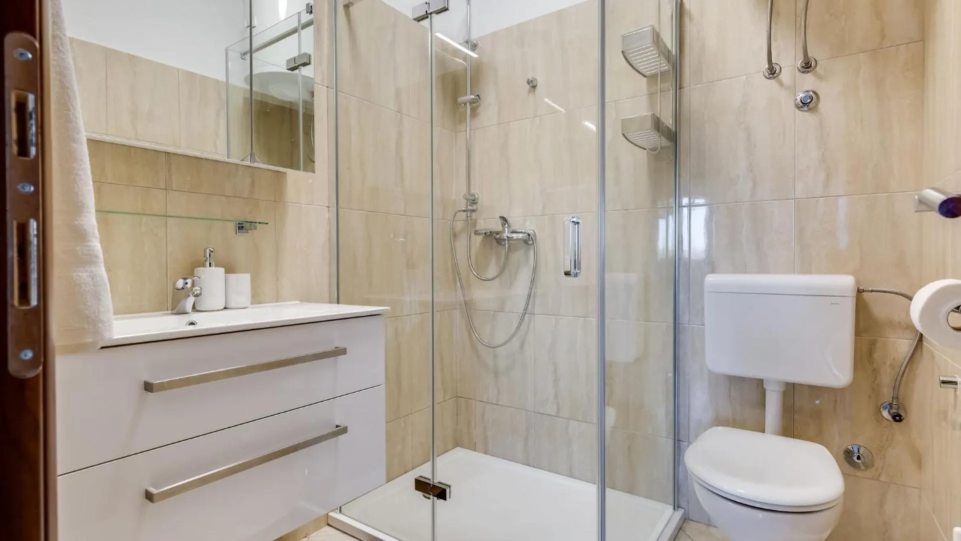 Holiday Home Relax By Interhome Jasenice  0*, Jasenice (Zadar) Croatia
